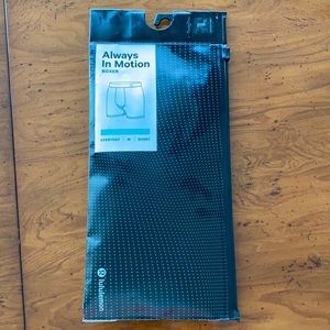 New Lululemon Always in Motion boxer Med/short